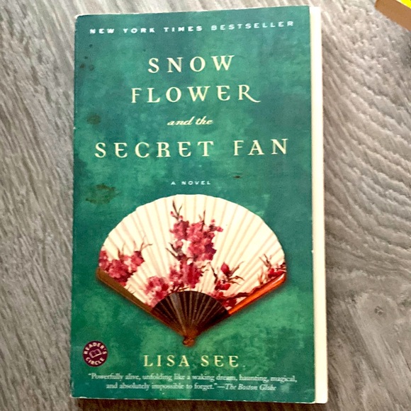 Snow Flower and the Secret Fan - Picture 1 of 2
